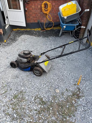 Mac Allister Petrol Lawnmower