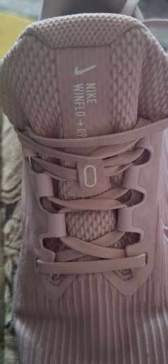Ladies Nike Winflo 09