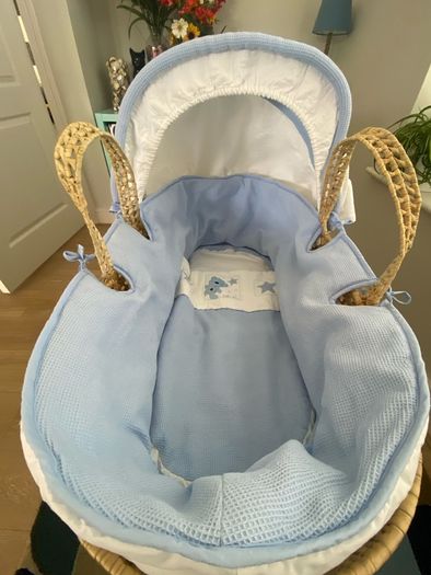 Moses Basket with stand