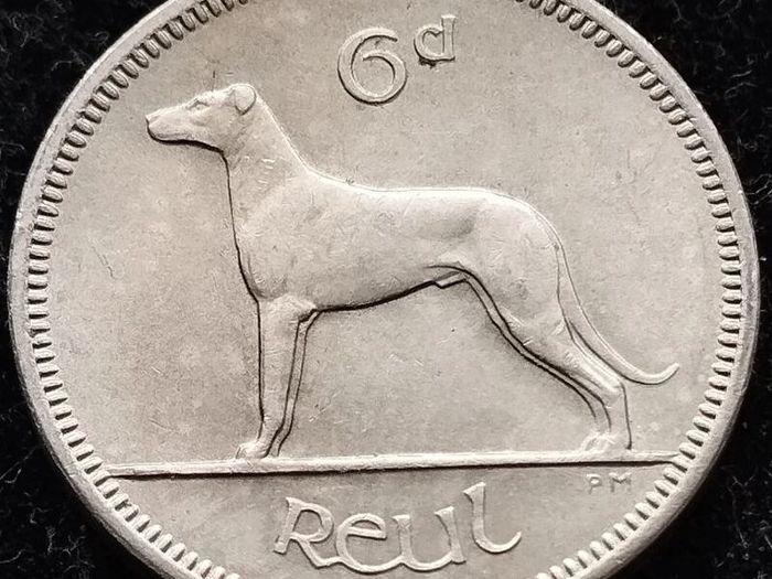 [#397] - Ireland 1968 | Irish 6p | Six Pence | Wolfhound | KM.13a | UNC