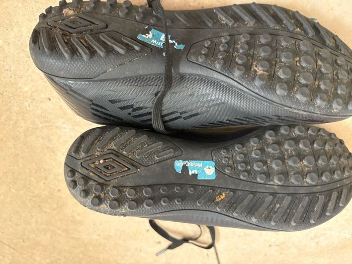 3 pairs boys football boots/shoes