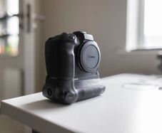 EOS R full frame