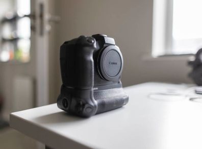 EOS R full frame