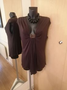 Women's Top Nwot Size 18