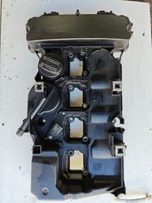 Mercedes M271 Rocker cover