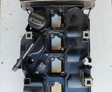 Mercedes M271 Rocker cover