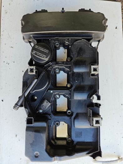 Mercedes M271 Rocker cover