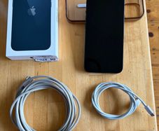 iPhone 13 128gb Unlocked