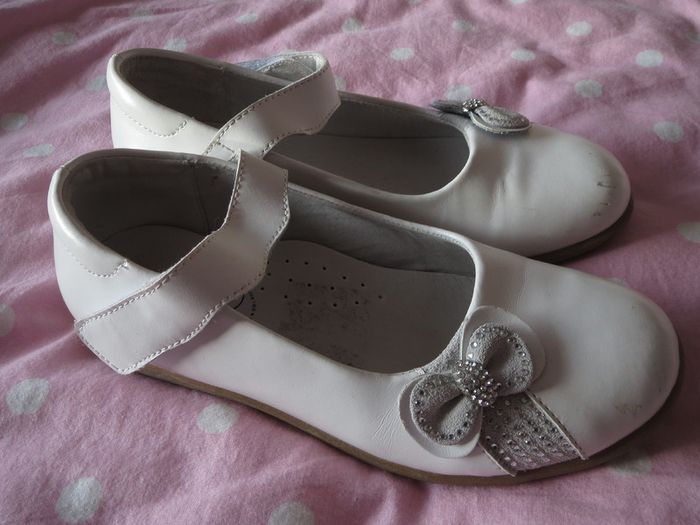 Pampolina communion dress and shoes