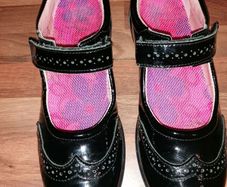 Girls' black patent leather school shoes, "Ricosta" brand, size UK4 EU37