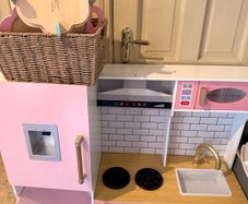 toy kitchen