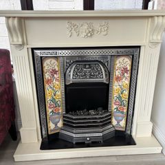 Electric fire and surround with lights