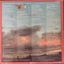 Kate Bush - Debut Album. German first pressing with printed inner sleeve. Vinyl looks unplayed. Image 2