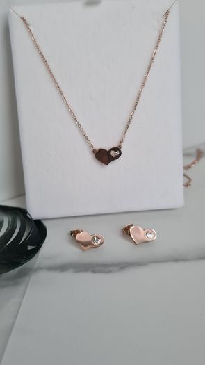Brand new jewellery set