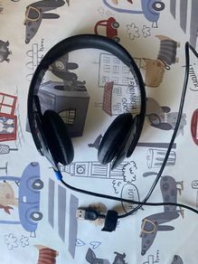 Logitech H540 Wired Headset with Noise-Cancelling Microphone