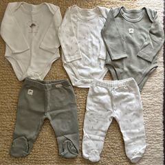 Baby clothes