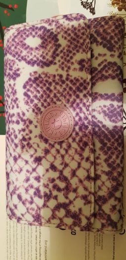 Brand New Kipling Handbag and matching wallet
