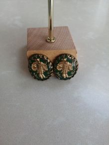 Vintage clip on earrings