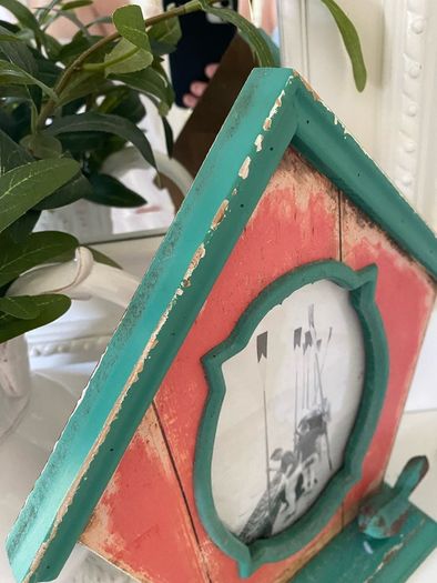 Beautiful ShabbyChic Destressed Effect Photo Frame