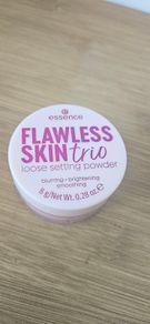 essence Flawless Skin Trio  loose setting powder