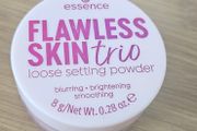 essence Flawless Skin Trio  loose setting powder