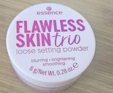 essence Flawless Skin Trio  loose setting powder