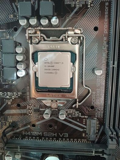 PC for sale (No RAM, SSD/hardrives)
