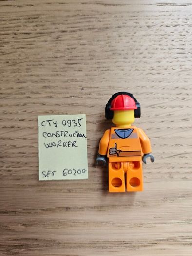 lego cty0935 construction worker,set 60200
