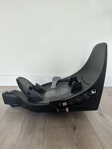 CYBEX Cloud T i-Size + Base T 360