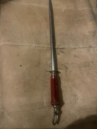 Dickoron sharpening tool