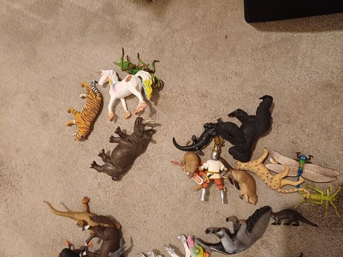 schleich animals figurines toys multiple items x 78