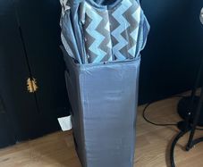travel cot