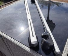 roof bars for raised rail vehicles