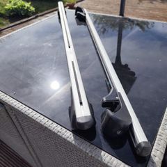 roof bars for raised rail vehicles