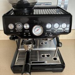 Sage Barista Express (Black), Built-in Grinder, Immaculate, Just Cleaned