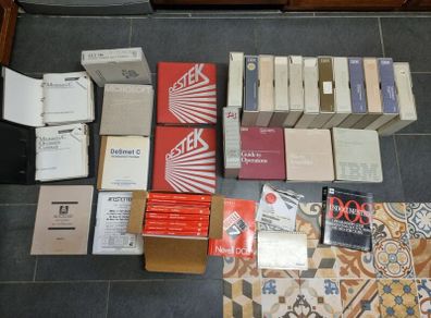 Vintage IBM Microsoft Lotus Novell Software Manuals  Binders Job Lot 1980s 90s