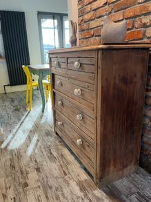 vintage Chest of drawers