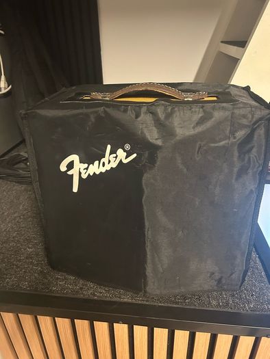 fender Pro Junior (inc cover)