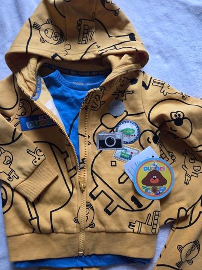 Brand New Hey Duggee 3-Piece Tracksuit Set (Hoodie, T-Shirt, Joggers)