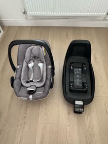 Maxi Cosi + tiny love 3 in 1