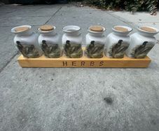 Porcelain herb pots