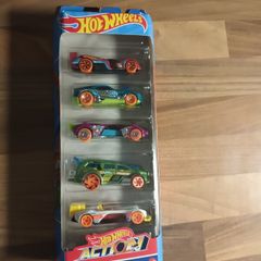 Hot  wheels