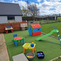 Astro turf / play area