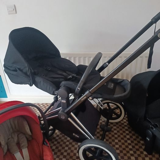 Cybex Priam travel system with lie flat car seat