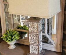 Table lamp