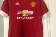 man united top