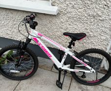 Girls 20 " Mountain Bike