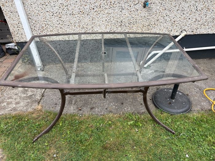 Garden table