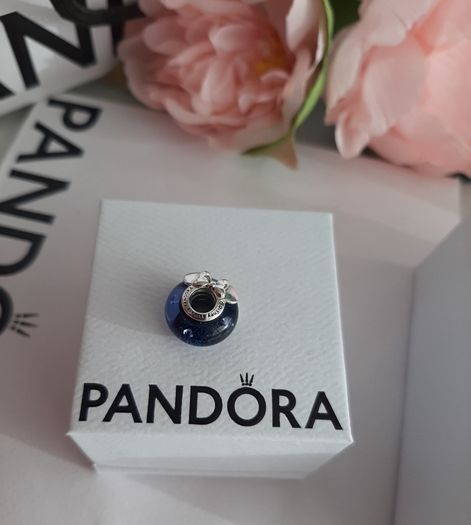 new genuine pandora Minnie and mickey mouse charm