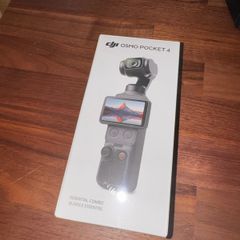 DJI Osmo Pocket 4 Essential Combo